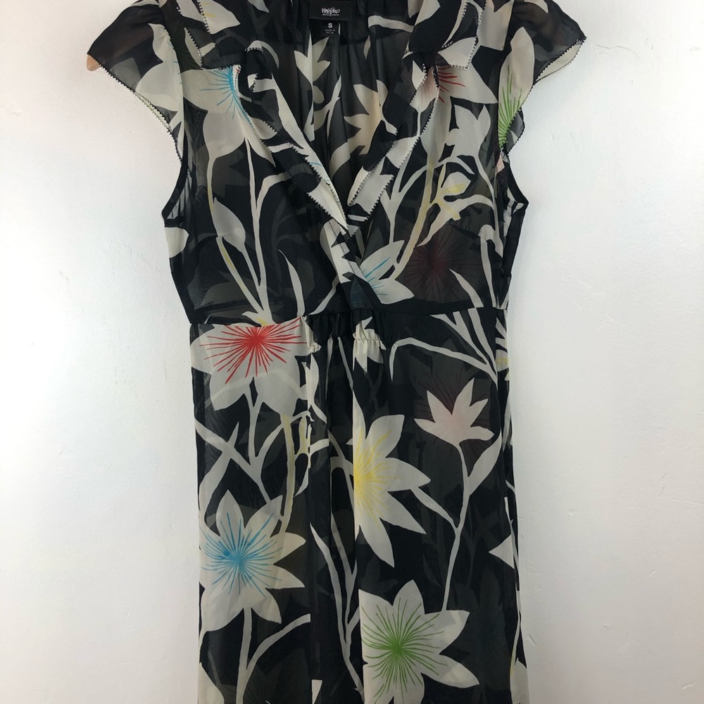 Mossimo sheer VNeck ruffle cinched floral midi